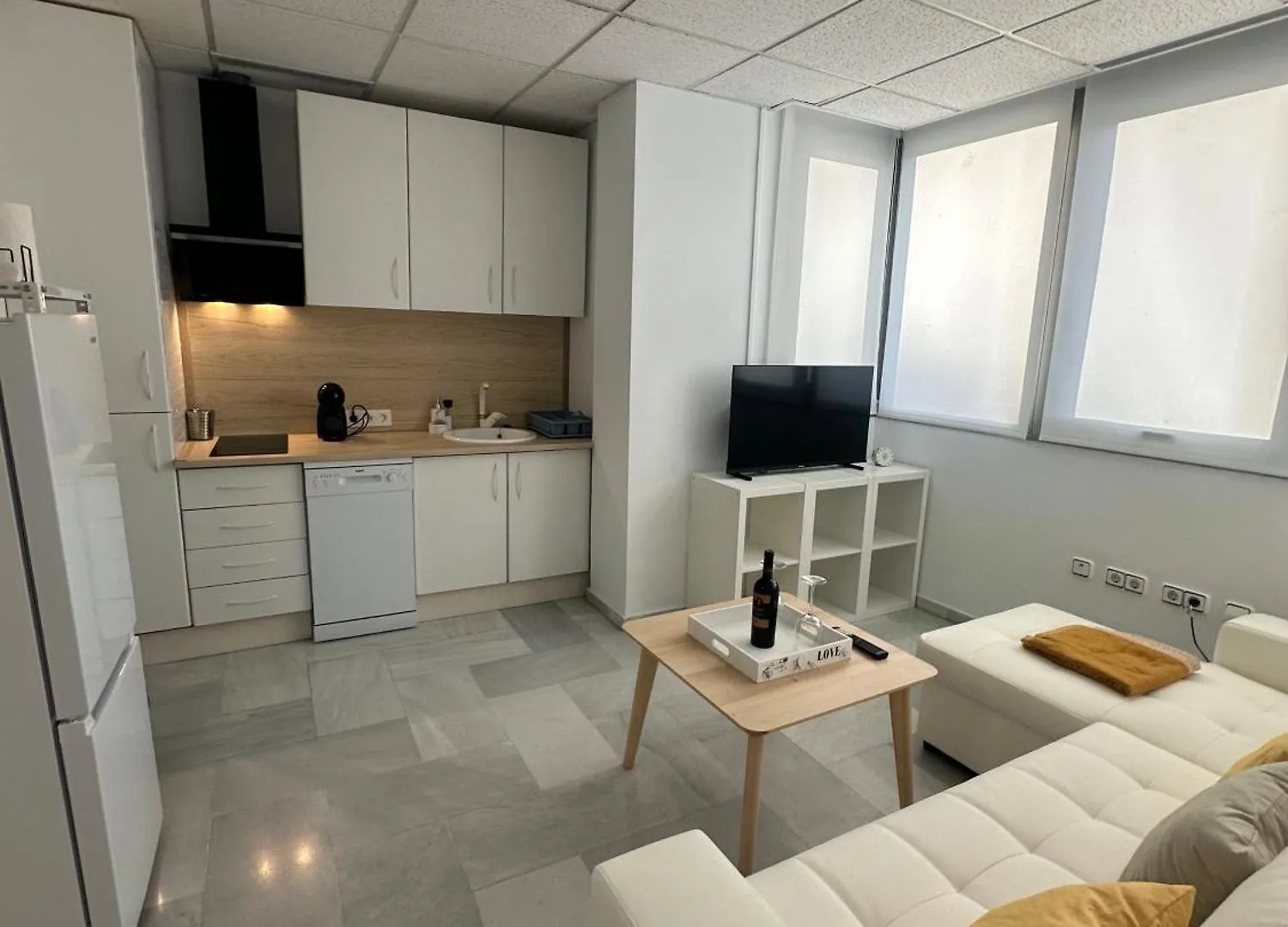 Apartamento Moderno Soho - Nuevo! En El Centro Y Cerca De La Playa!Parking Gratuito! Málaga Lägenhet